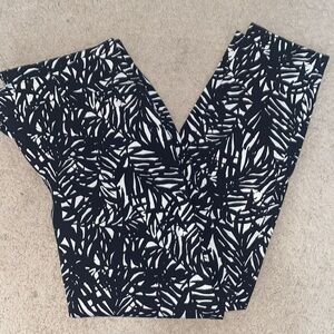 Old Navy Petite Pixie Pants Women’s Size 12